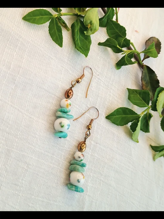 🌊 COASTAL GRANDMOTHER 🌊 TRU VTG 70s - 80s Artisan Crafted earrings, bohemian - Picture 4 of 9